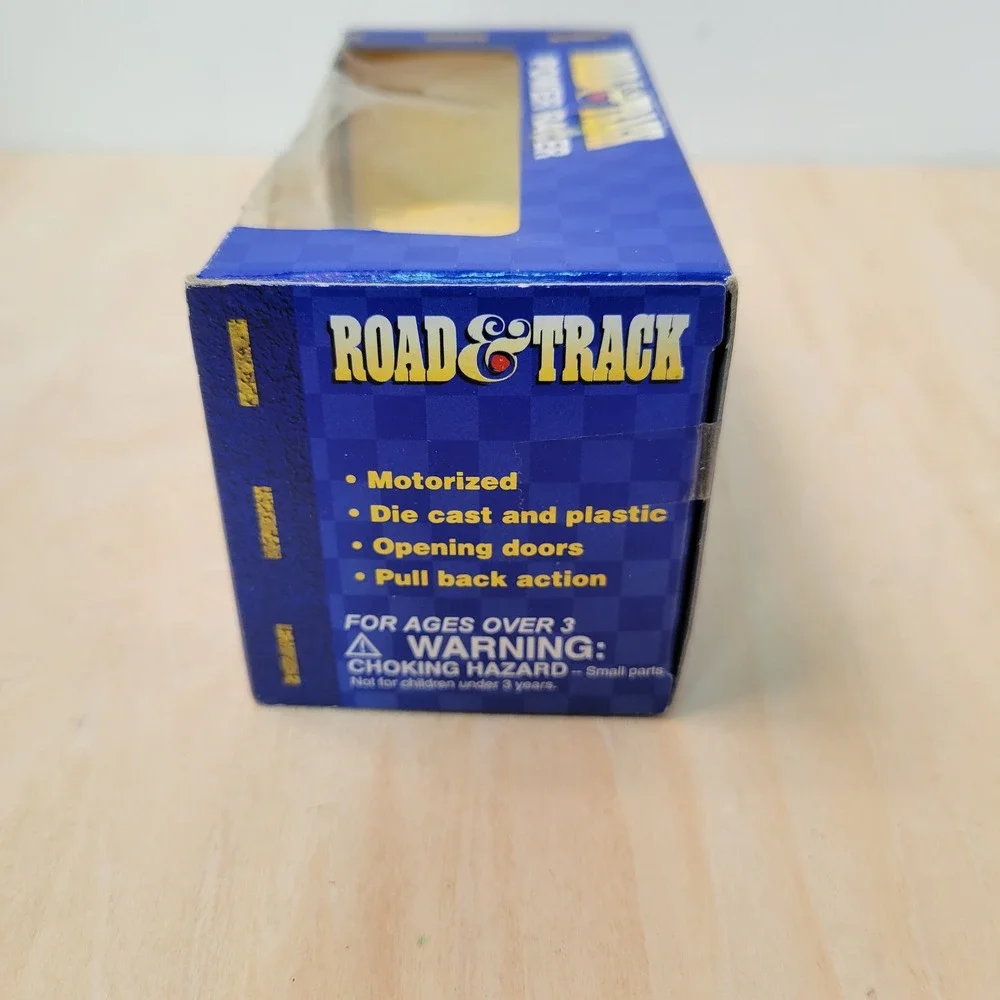 Road & Track Power Racer‎ Yellow Ford Mustang Diecast Car Opening Doors